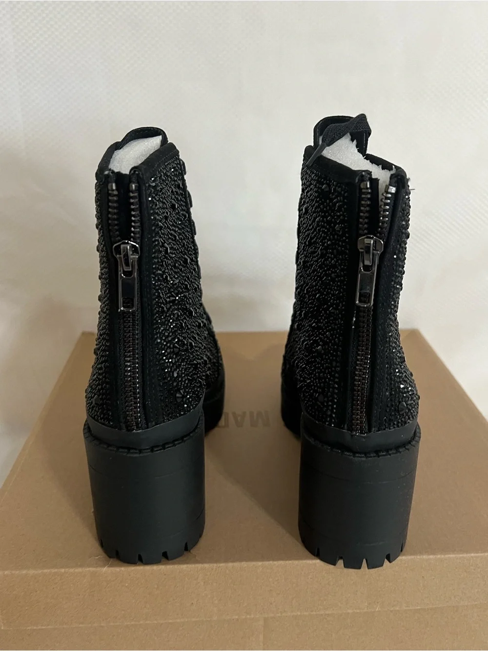 NEW STEVE MADDEN PASS BLACK BOOTS Size: 7 - Picture 5 of 8